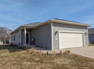 101 Cardinal Way, Ridgeway, WI 53582