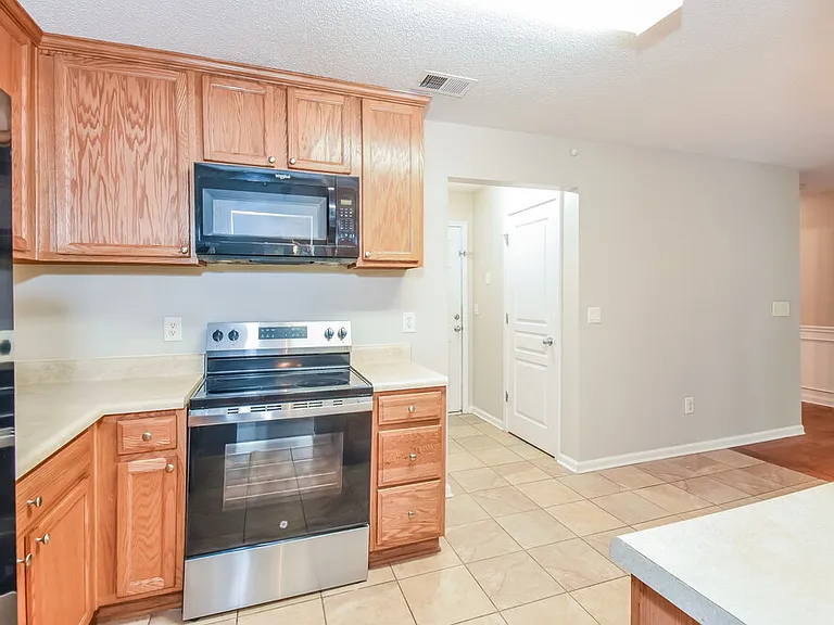 156 Darbys Run Way — Photo 8