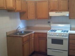 2645 W North Shore Ave APT 1E, Chicago, IL 60645