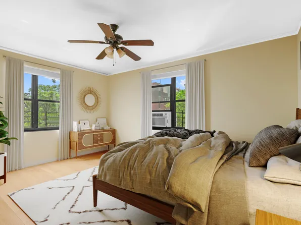 50 Park Terrace East image 4 of 8