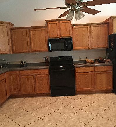 4th image of 3008 Brooklands Ave