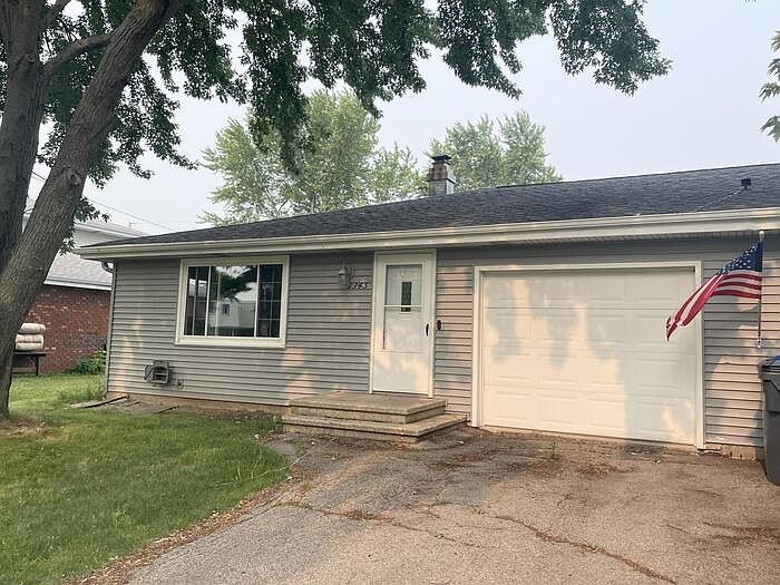 1st image of 1343 Primrose Ln