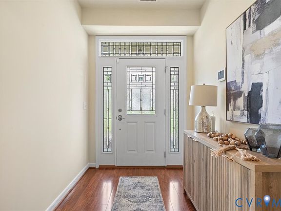 5th image of 3910 Village Commons Walk