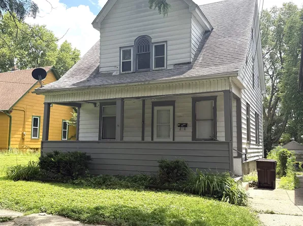 1219 Crosby St, Rockford, IL 61107