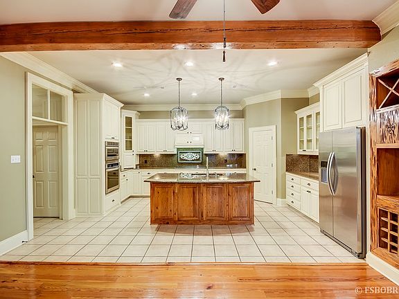 2nd image of 40133 Pelican Roost Dr