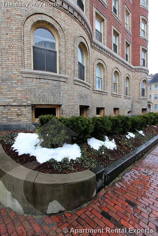 1 bed, 575 sqft, $2,600 — Photo 1