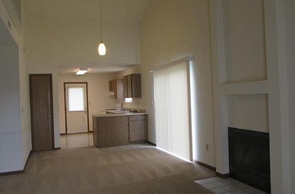 2nd image of 4001 Danbury Ct #A