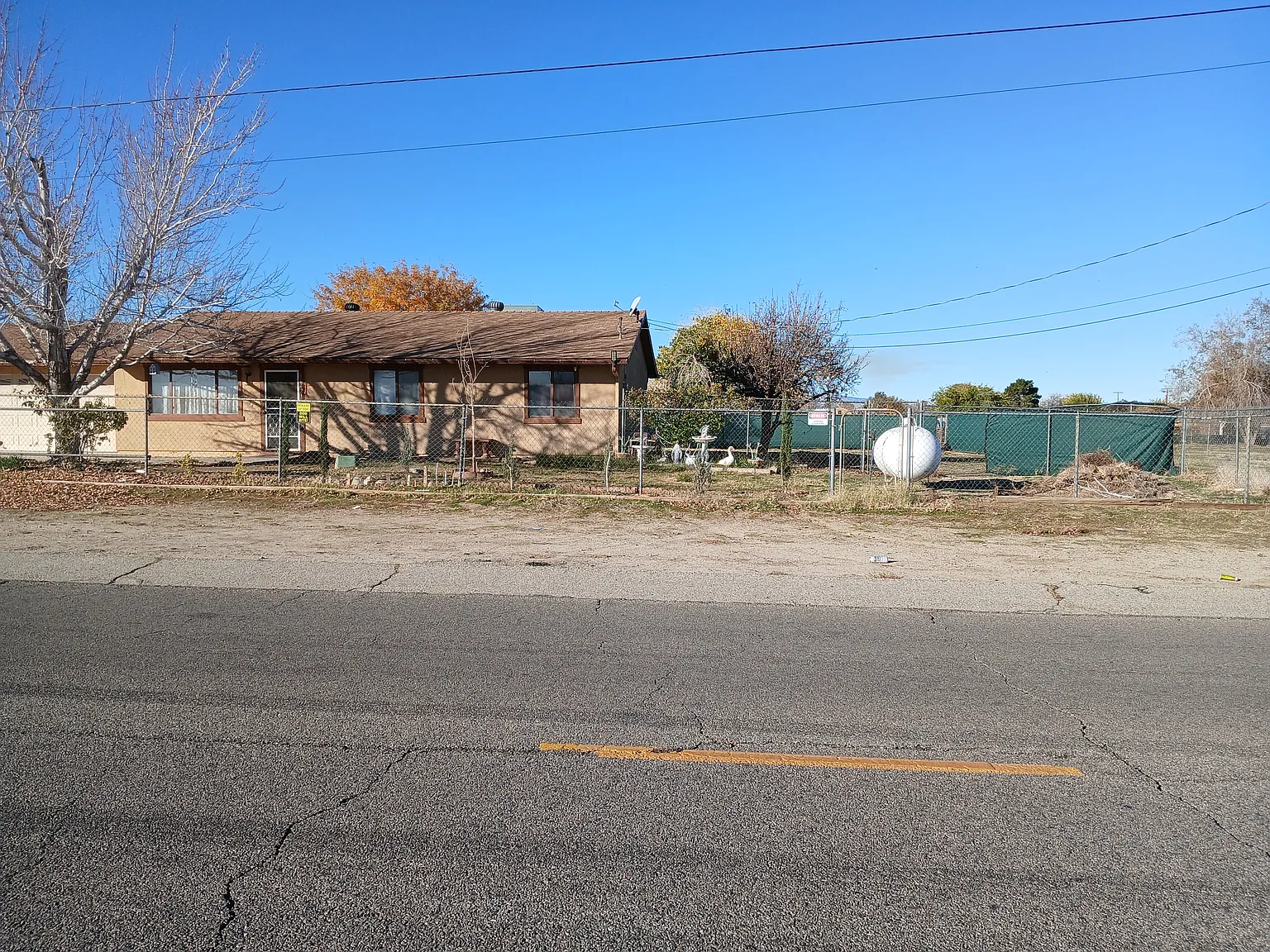 3 bed, 1092 sqft, $2,750 — Photo 2
