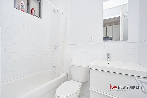 Rented by Keller Williams NYC | media 19