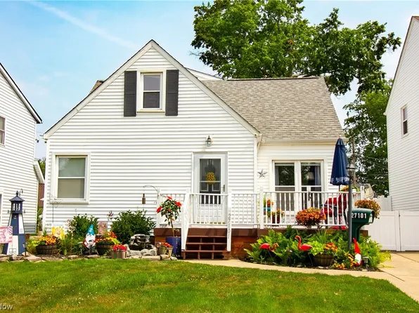 27101 Oriole Ave, Euclid, OH 44132
