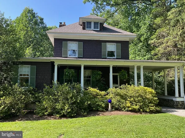 1014 Windsor Rd, Baltimore, MD 21208