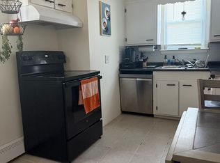 20 Pullen Ave #20, Pawtucket, RI 02861