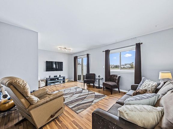 2nd image of 1089 Rainwood Dr