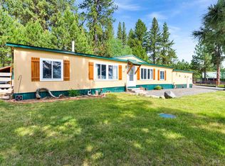 191 Bear Wallow Rd, Cascade, ID 83611