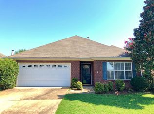 1546 Hawthorne Ln, Prattville, AL 36066