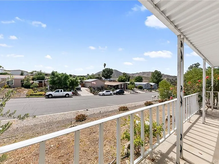 33330 Homestead Ln — Photo 8