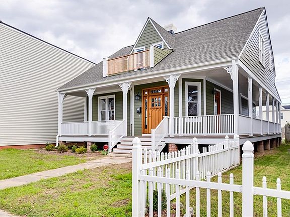 3rd image of 1611 Monteiro Ave