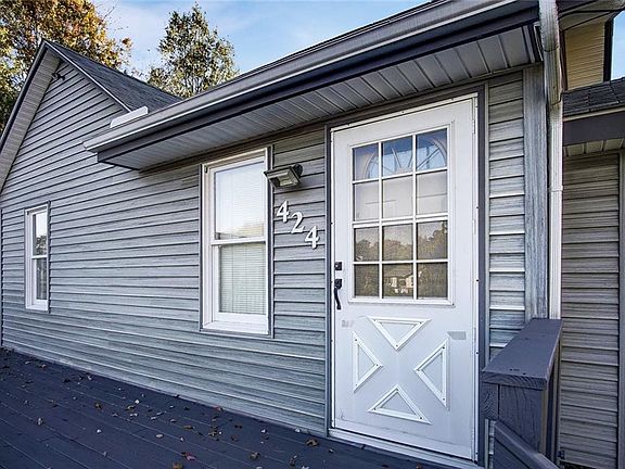 2nd image of 424 Hilbish Ave