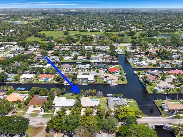 6121 SW 16th St, Plantation, FL 33317