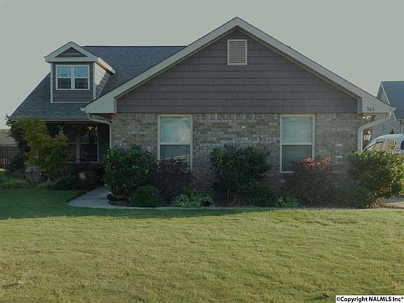 3rd image of 366 Northlake Dr