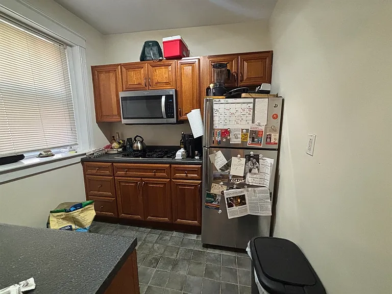 35 Queensberry St #7 — Photo 6