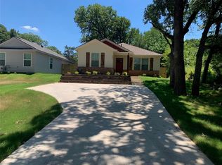424 E Shepherd St, Denison, TX 75021