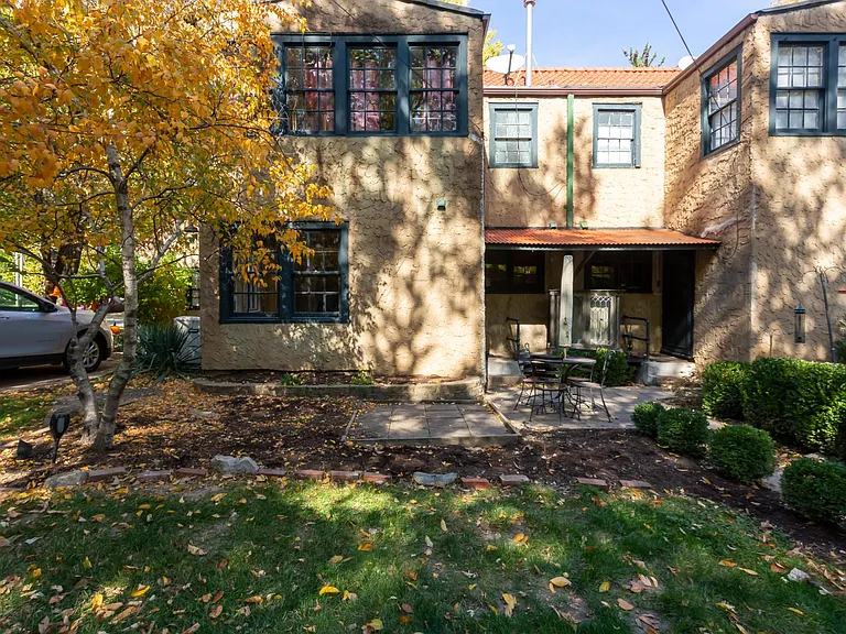 343 N Gore Ave — Photo 17