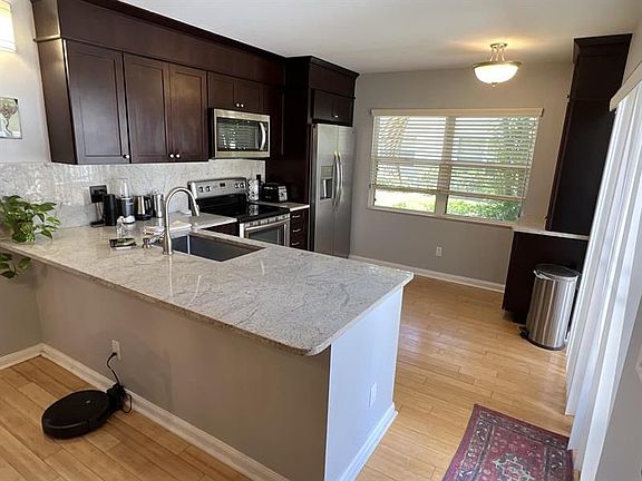 5th image of 8151 Bridgewater Ct #51D