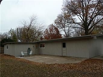 3rd image of 9112 Grant Ln