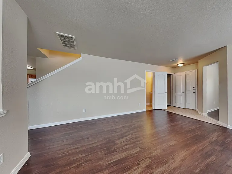 3743 Jewel Point Dr — Photo 9