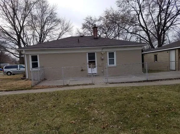 25006 Stanford St, Dearborn Heights, MI 48125