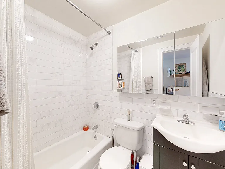 152 W 76th St #4A — Photo 13