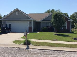 206 Blackberry Cir, Archie, MO 64725