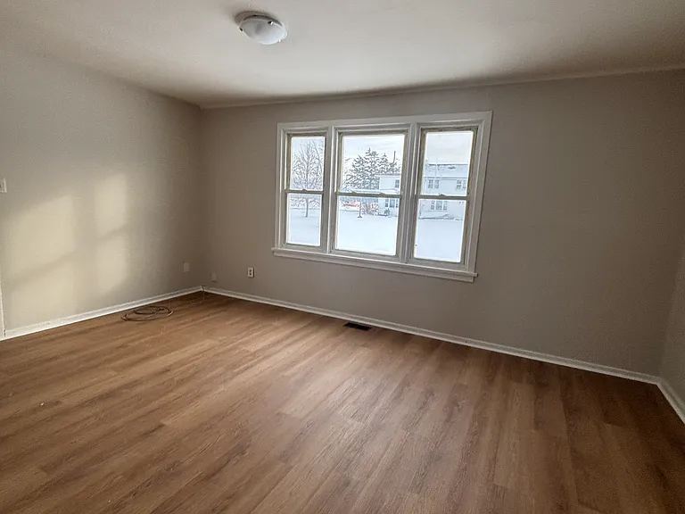 18 Caen Ct #4 — Photo 9