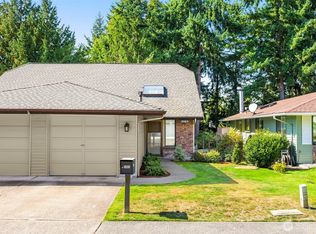 24613 13th Avenue S, Des Moines, WA 98198