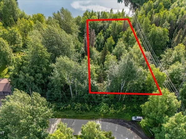 L10-B2 Dewberry St, Anchorage, AK 99502