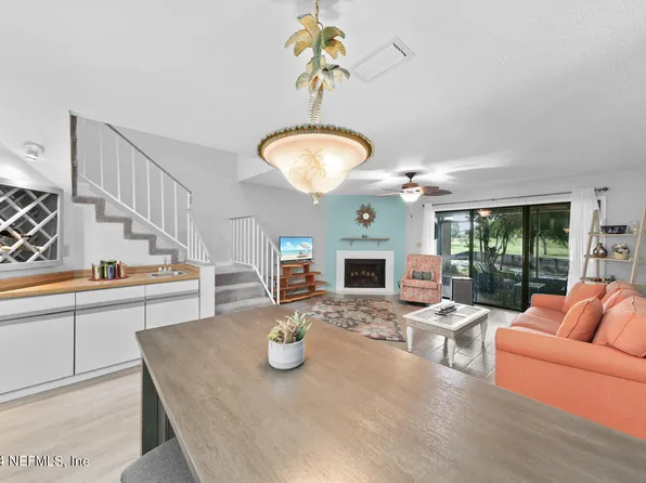 7701 BAYMEADOWS Circle W #1022, Jacksonville, FL 32256