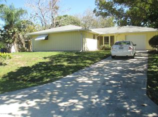 1118 Landsdowne Dr, Sebastian, FL 32958