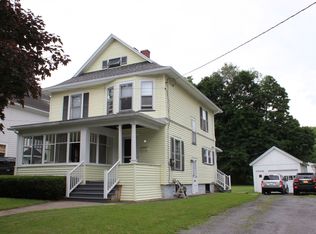 13 Lathrop Ave, Le Roy, NY 14482