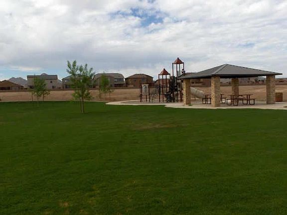 3rd image of 753 W Burkhatter Drive