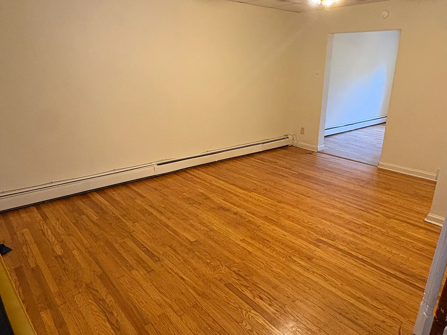 4 bed, 1088 sqft, $2,500 — Photo 2