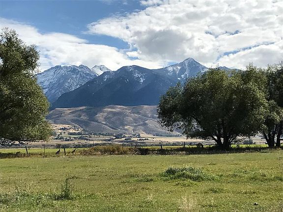 4th image of 4312 Us Highway 89 S