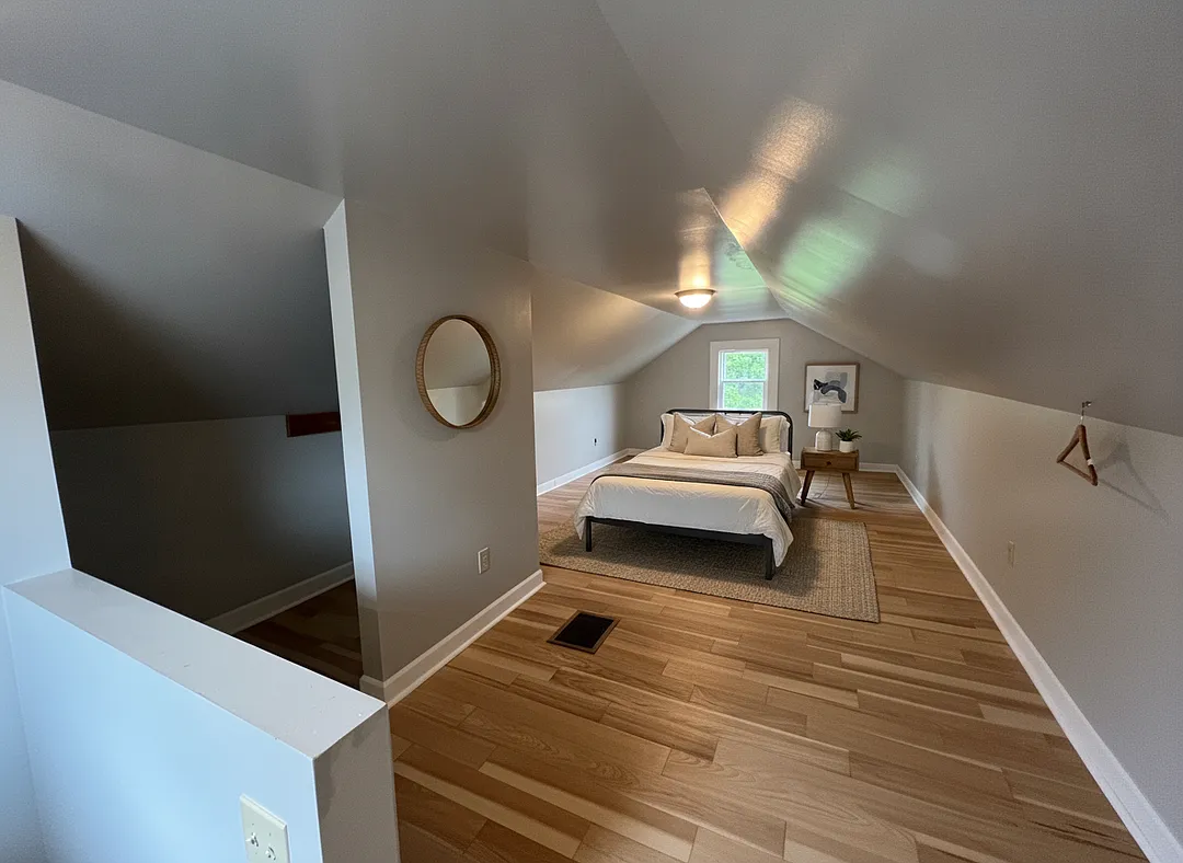 Furnished 3-Bedroom House in Steubenville, OH — Photo 2