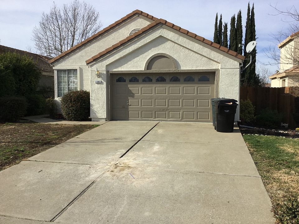 1st image of 1303 Trevor Way