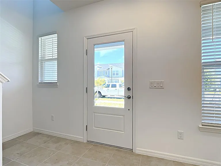 11414 Nona Sound St — Photo 9