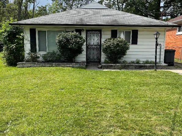 4596 E 174th St, Cleveland, OH 44128