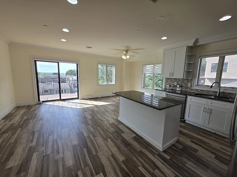 527 Roff Ave #B — Photo 14