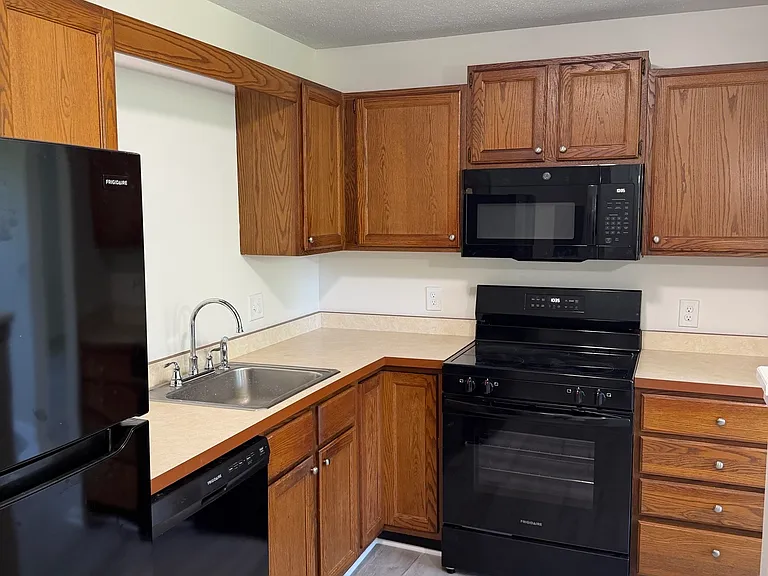 540 Main St #109 — Photo 7