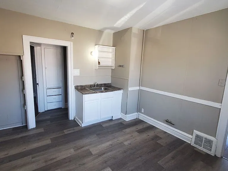 3388 N 27th St./2625 W Townsend St. - 2 Single Families — Photo 5