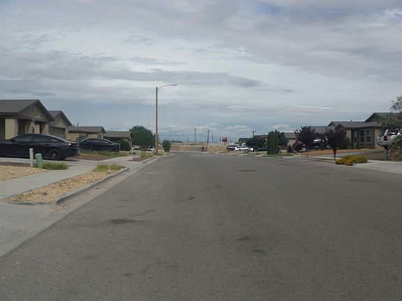 4th image of 14609 Escalera Dr